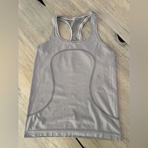 Lululemon Swiftly Tech Tank Womens 8 White Black Striped Racerback